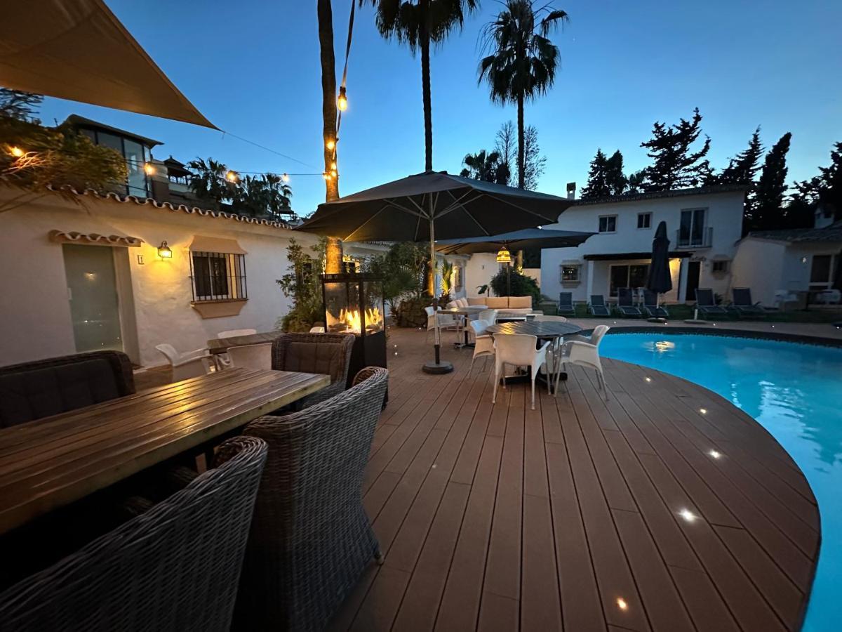 Banus Lodge Marbella Bagian luar foto