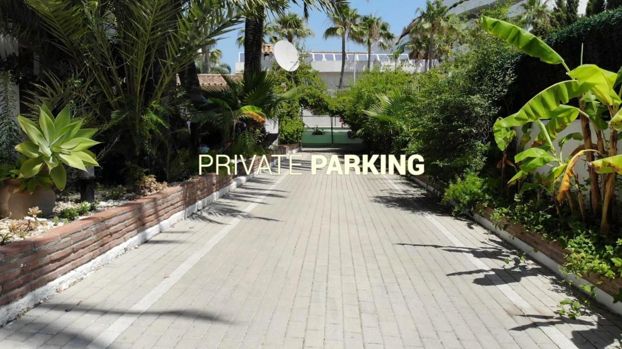 Banus Lodge Marbella Bagian luar foto